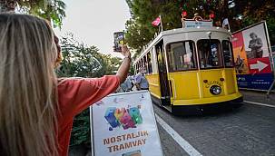 90. İEF'de "Nostaljik Tramvay" keyfi 