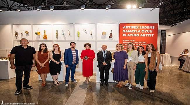 Başkan Soyer, Artifex Ludens-Sanatla Oyun sergisinin açılışına katıldı 