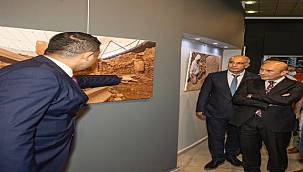 Başkan Soyer Göbeklitepe Fotoğraf Sergisi'nin açılışına katıldı 