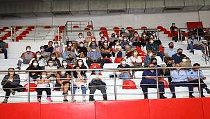 Bayraklı Belediyesi çalışanlarına temel afet bilinci eğitimi 