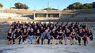 İzmir Şehir Tiyatroları 1 Ekim'de perde açıyor