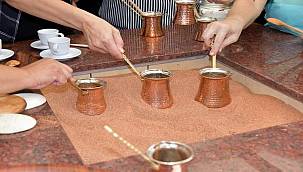 Kumda Dibek Kahvesinin Eşsiz Lezzeti Güzelhisar'da 