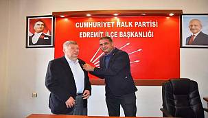 30 yıllık DSP'li Cumhuriyet Bayramı'nda CHP'ye geçti