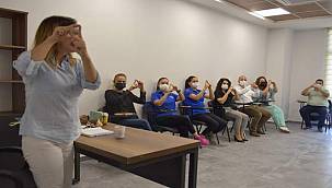 Aliağa Belediyesi İşaret Dili Kursları Başladı 