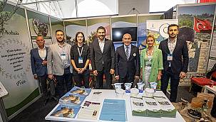 Foça Belediyesi 'Tarımsal Kalkınma Zirvesi'nde 