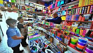 Hem öğrenci ailelerine hem esnafa destek 