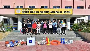 İzmir Büyükşehir Belediyesi'nden 30 ilçede 1500 okula spor desteği 