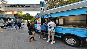 İzmir'deki üniversiteliler güne sıcak çorbayla başlıyor