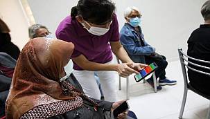 Karşıyaka Belediyesi'nden 65 yaş üstünü kuyruklardan kurtaracak çalışma 