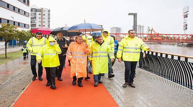 Körfez temizleniyor, taşkınlar önleniyor 