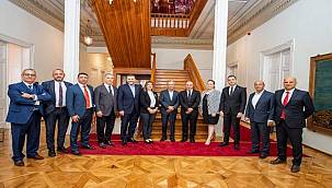 Sanayicilerden Başkan Soyer'e hizmet teşekkürü