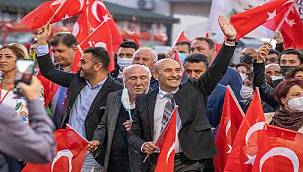 Tunç Soyer: "Dip dalgayı limana yanaştıracak olan biziz" 