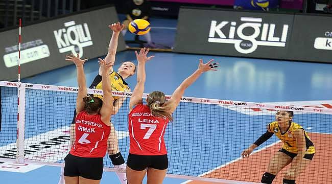 VakıfBank'tan 3-0'lık bir zafer daha 