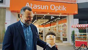 Ali Sunal ve Dayı, Atasun Optik'in Yeni Reklam Yüzü Oldu 