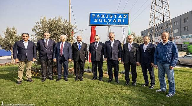 Başkan Soyer'e Pakistan Bulvarı için teşekkür 