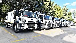 Büyükşehir'den Foça Belediyesi'ne çöp kamyonu desteği