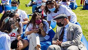 İzmir Büyükşehir Belediyesi'nin üniversite eğitim desteğine hak kazananlar belli oldu