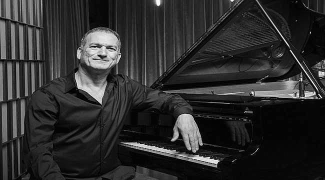 Türkiye'nin en iyi caz piyanisti İzmirlilerle buluşacak 