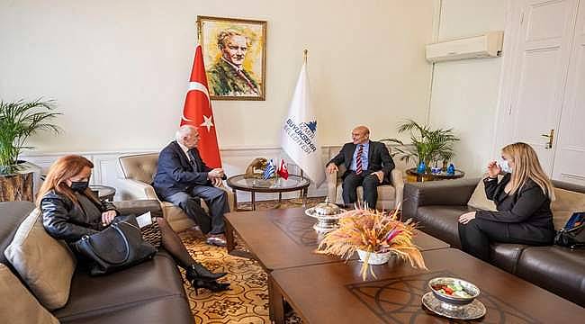 Yunanistan'ın Ankara Büyükelçisi Başkan Soyer'i ziyaret etti 