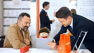 Ali Sunal ve Dayı'nın Atasun Optik Maceraları Kaldığı Yerden Devam Ediyor 