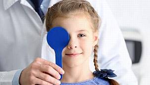 Odaklanma sorunu yaşayan çocuklar göz tembelliği yaşıyor olabilir! 