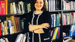 Seda Gök, Altın Kalem'i İzmir'e getirdi 