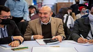 Başkan Soyer gençlerle buluştu: Umudumuz var çünkü siz varsınız!