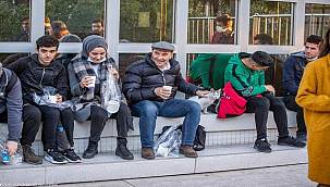 Başkan Soyer yılın son gününü üniversite öğrencileriyle geçirdi