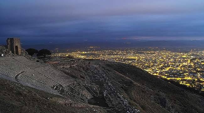 "Bergama, İzmir sanayisinin yeni merkezi olacak" 