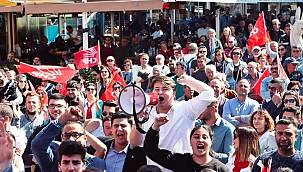 CHP Foça İlçe Gençlik Kolları Başkanı ve Yönetimi görevden alındı 