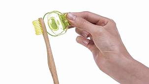 Diş Fırçanıza da Maske Takın 