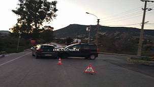 Foça'da trafik kazası: Sürücü yaralandı  