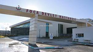 Foçalılar, Dr. Taylan'ın emekli olmaması için imza topluyor 