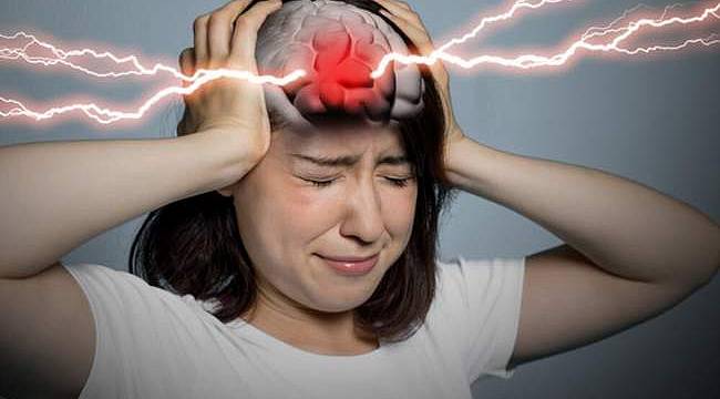 Şiddetli baş ağrısı çok daha büyük bir tehlikenin habercisi olabilir! 