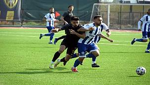 Aliağaspor FK, İzmirspor'u Puansız Gönderdi 