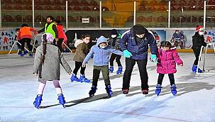 Kadifekaleli çocuklara karne hediyesi 