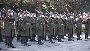 107. yılında Çanakkale Deniz Zaferi İzmir'de anıldı 