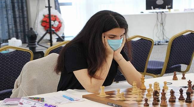 2022 Arzum Türkiye Kadınlar Satranç Şampiyonası Başladı 