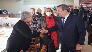 Başkan Batur kadın muhtarlarla bir araya geldi