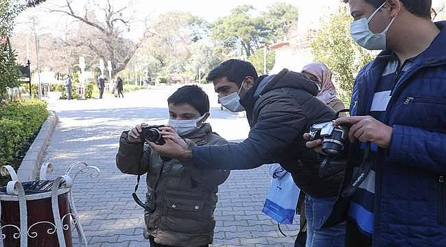 DEÜ'den anlamlı etkinlik: "Farklılıklarla Güzeliz" 