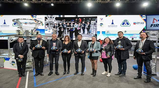İzmir uluslararası robot yarışmasına ev sahipliği yapıyor 