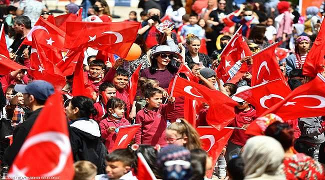 23 Nisan coşkusu Menemen'de başladı 