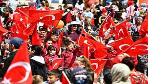 23 Nisan coşkusu Menemen'de başladı 