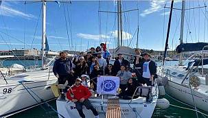 Egeli yelkenciler madalyaları topladı 