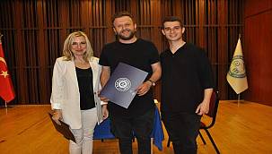 EÜ'de 'Dans eğitiminin geleneksel zeybek oyunları üzerine etkisi' anlatıldı