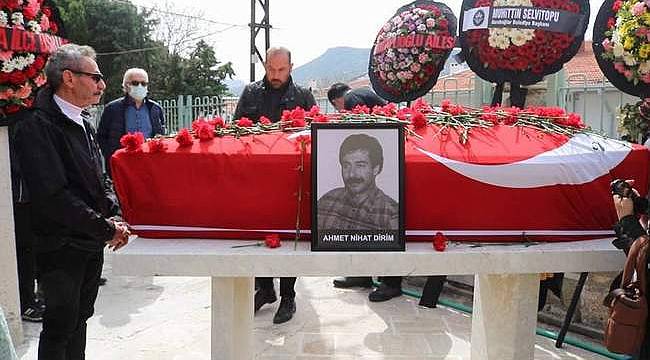  Foça'nın eski belediye başkanı Ahmet Nihat Dirim son yolculuğuna uğurlandı 