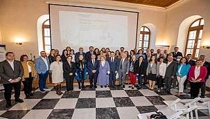 İzmir'in profesyonelleri için sürdürülebilirlik programı başladı 