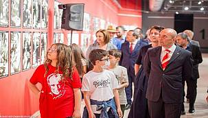 Konak Metro Sanat Galerisi Hanri Benazus'un Atatürk sergisi ile açıldı 