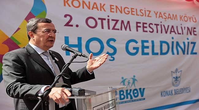 Konak'ta Rengarenk Otizm Festivali 