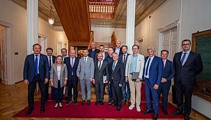 Başkan Soyer Bosna Hersek heyetini ağırladı 